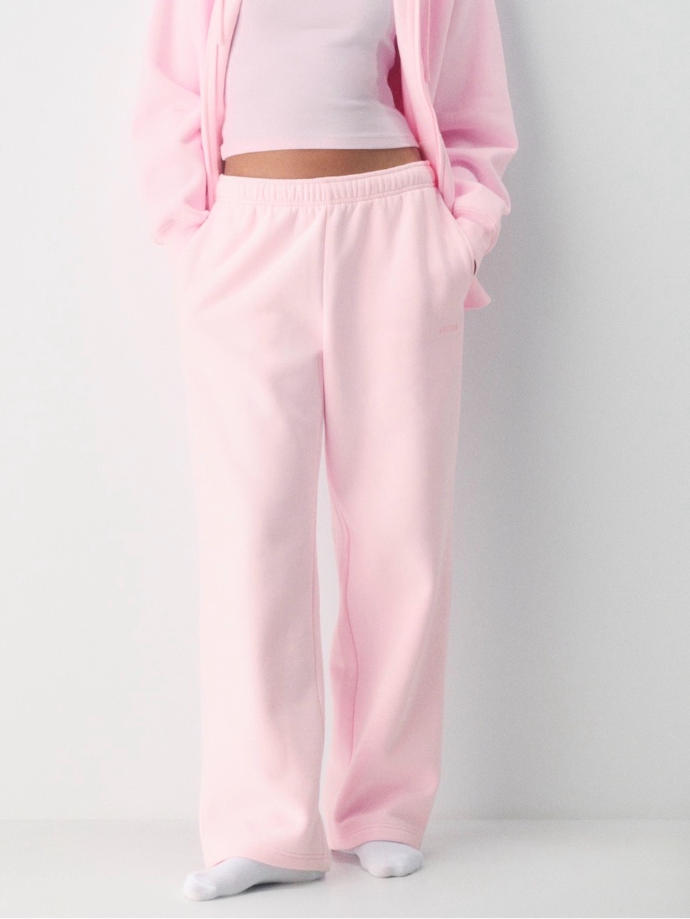 Cozy Sweatfleece Mega Straight Sweatpant